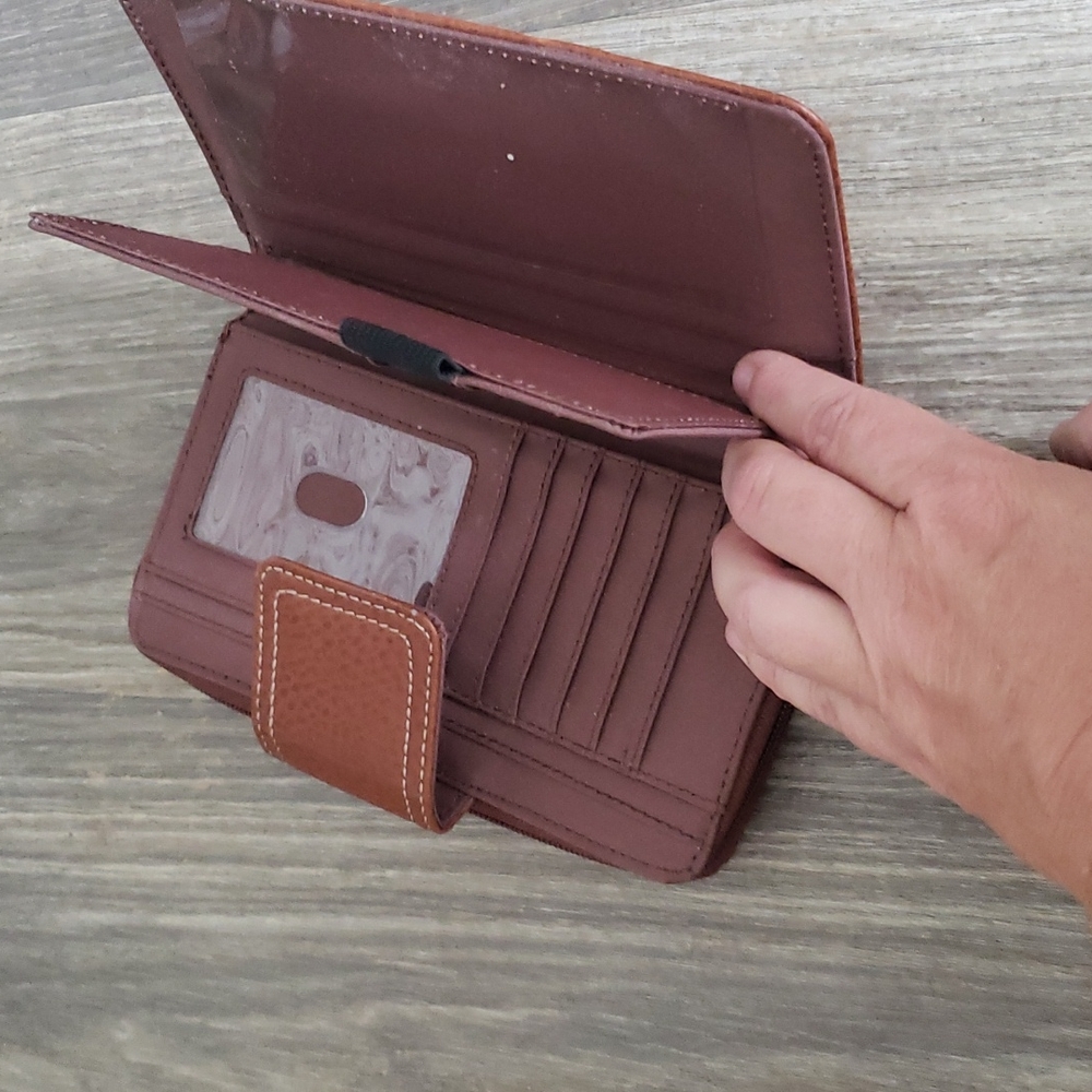 Wallet - Picture 4 of 6